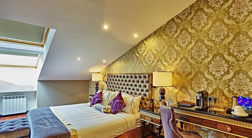 Гостиница Majestic Boutique Hotel Deluxe Санкт-Петербург