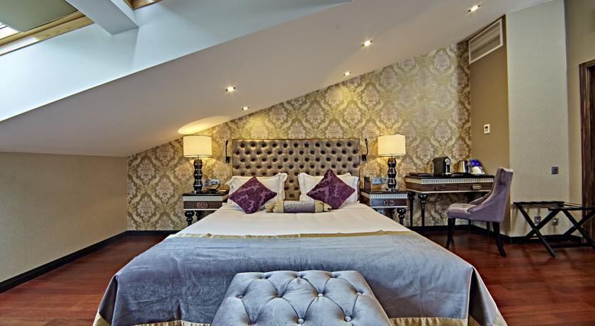 Гостиница Majestic Boutique Hotel Deluxe Санкт-Петербург